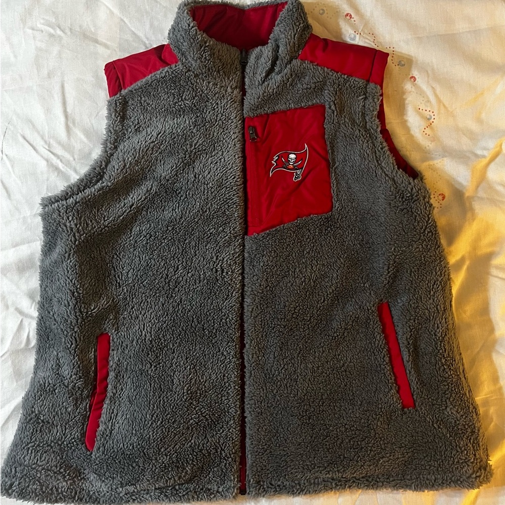 NFL Team Apparel Womens Tampa Bay Buccaneers Reversible Vest Jacket Size 3XL NWT - Picture 3 of 13